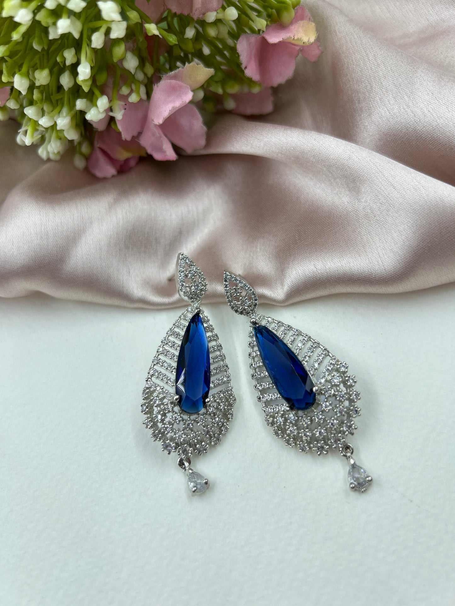 Tanya Earrings : Navy Blue