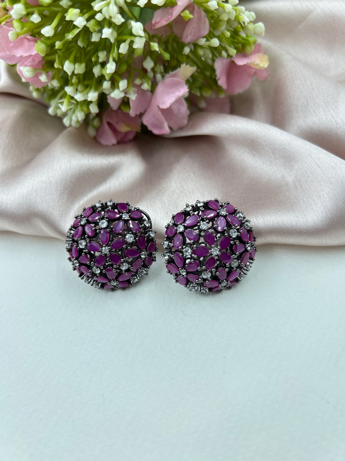Garden Earrings : Ruby