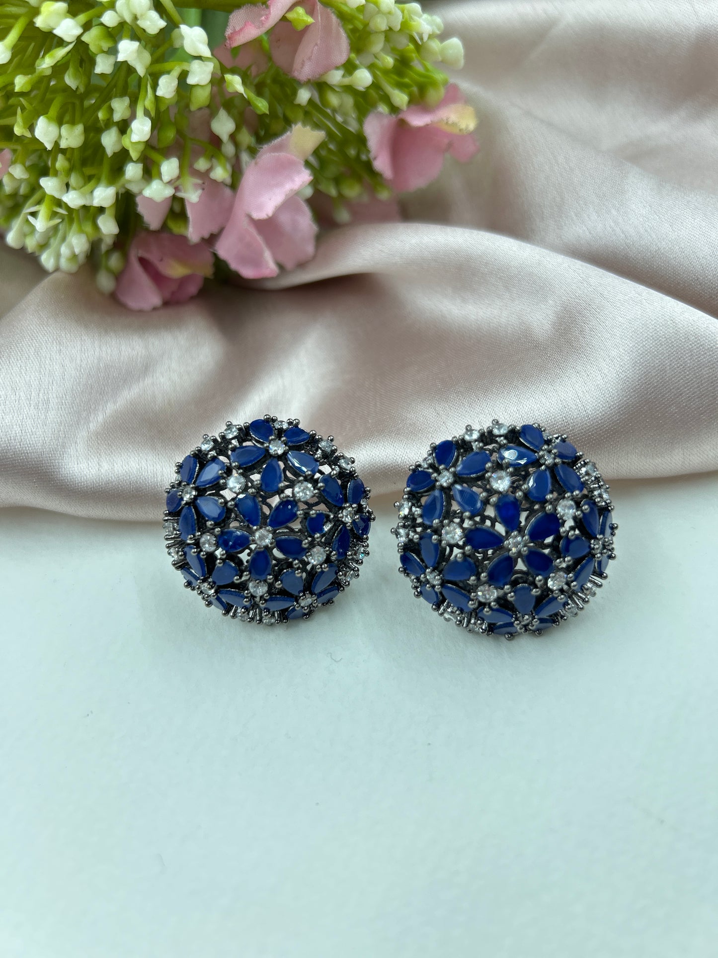 Garden Earrings : Blue