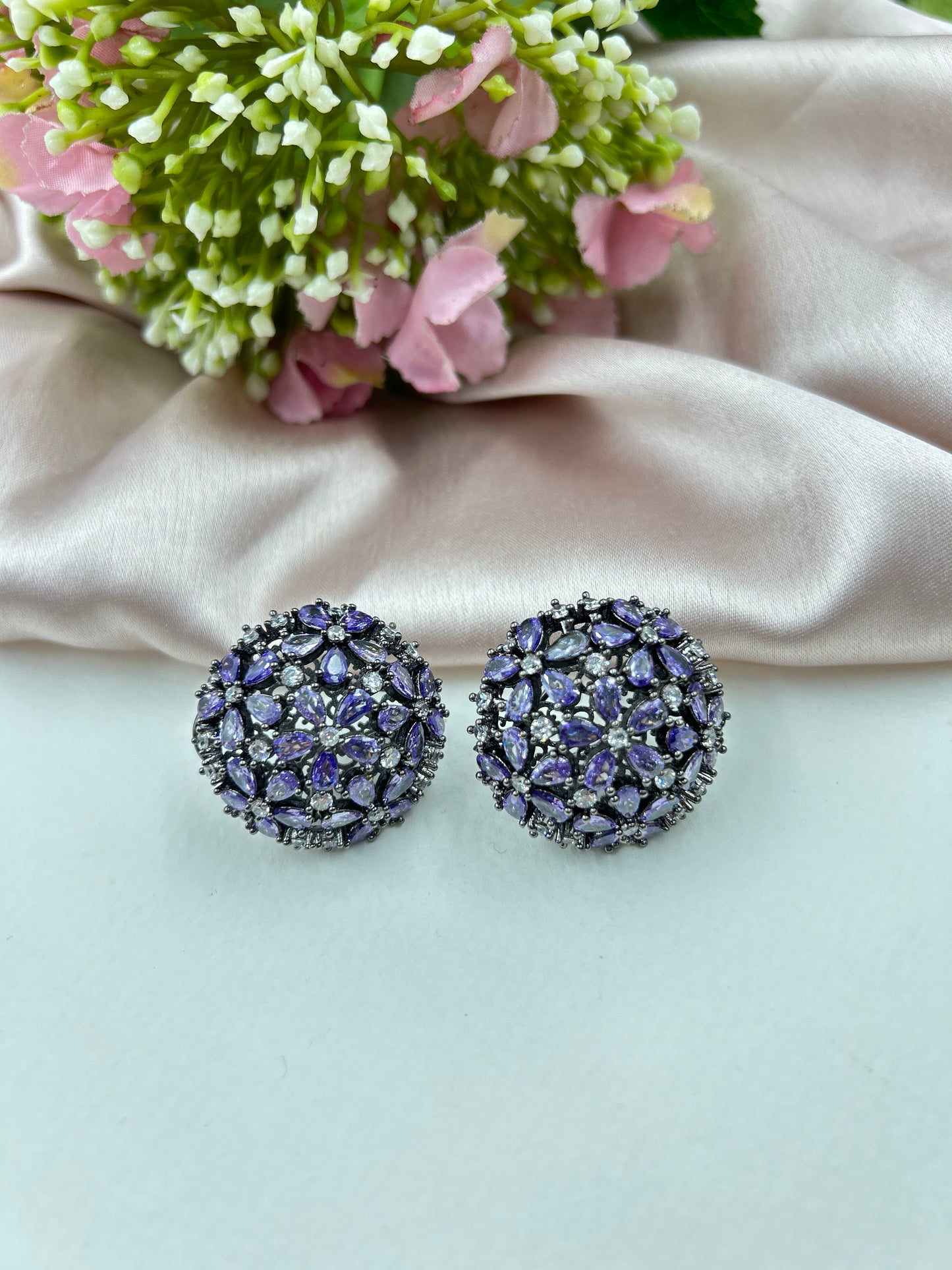 Garden Earrings : Clear