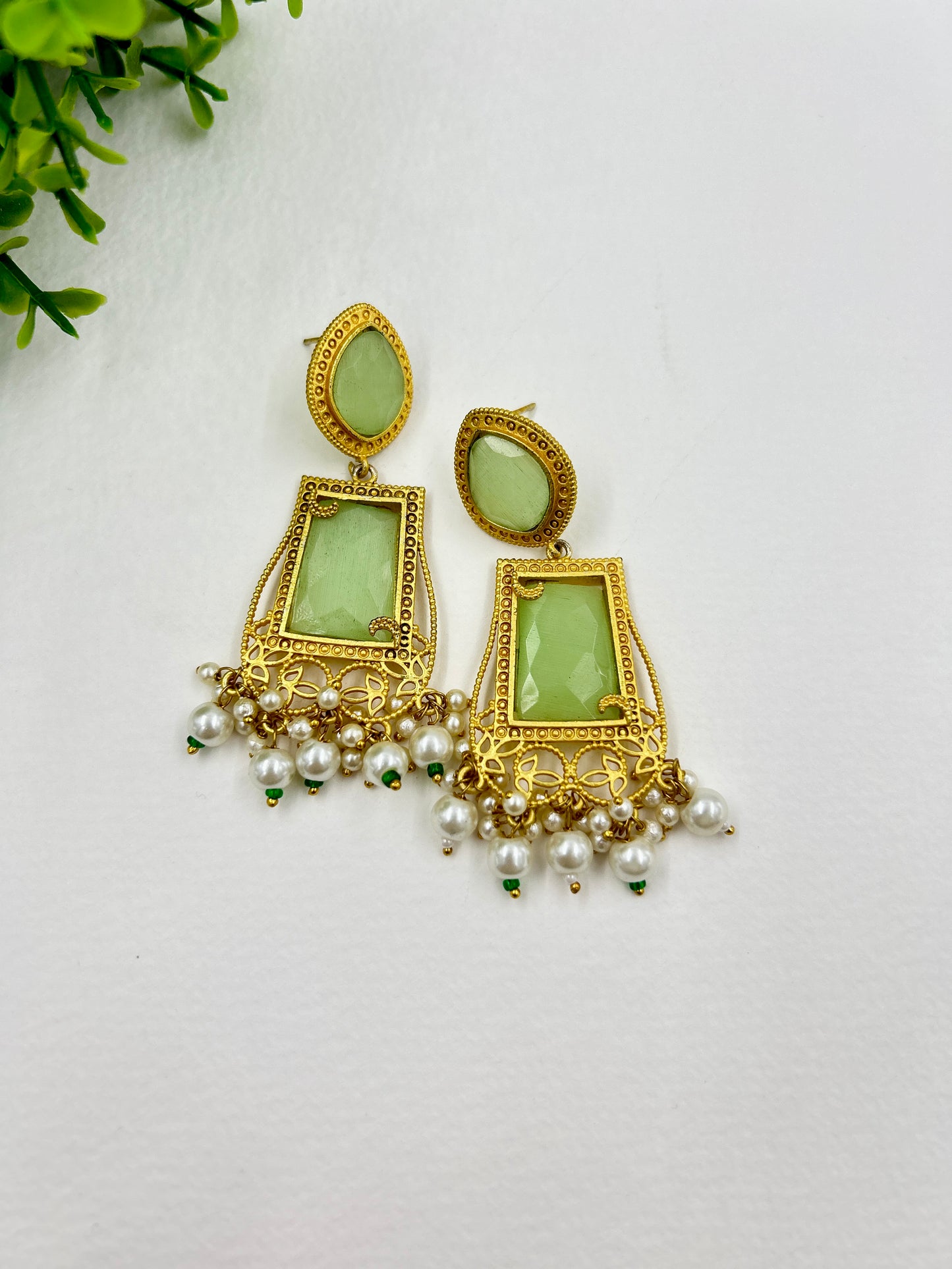 Mira Earrings : Mint