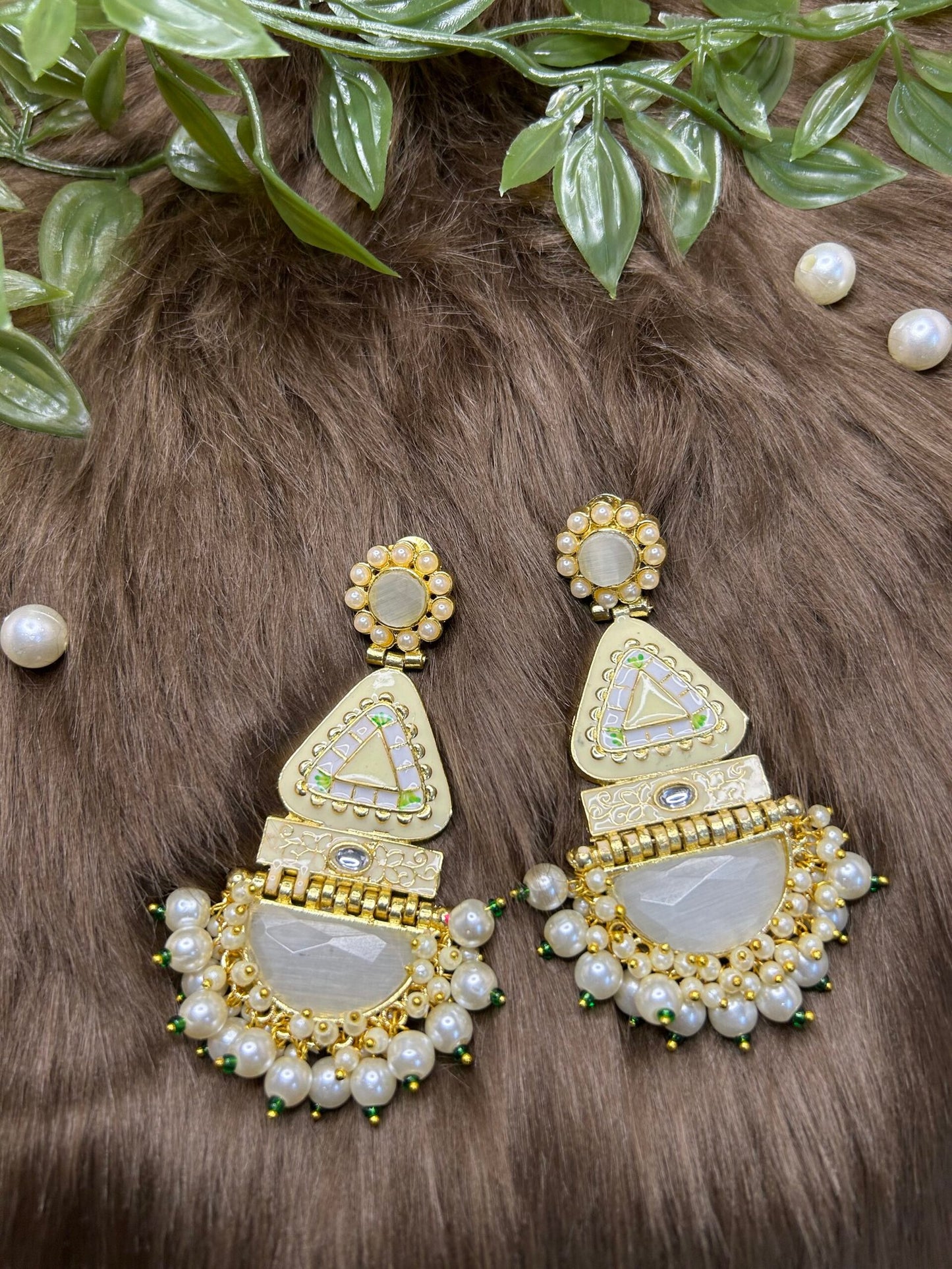 Ahana: Earrings - Cream