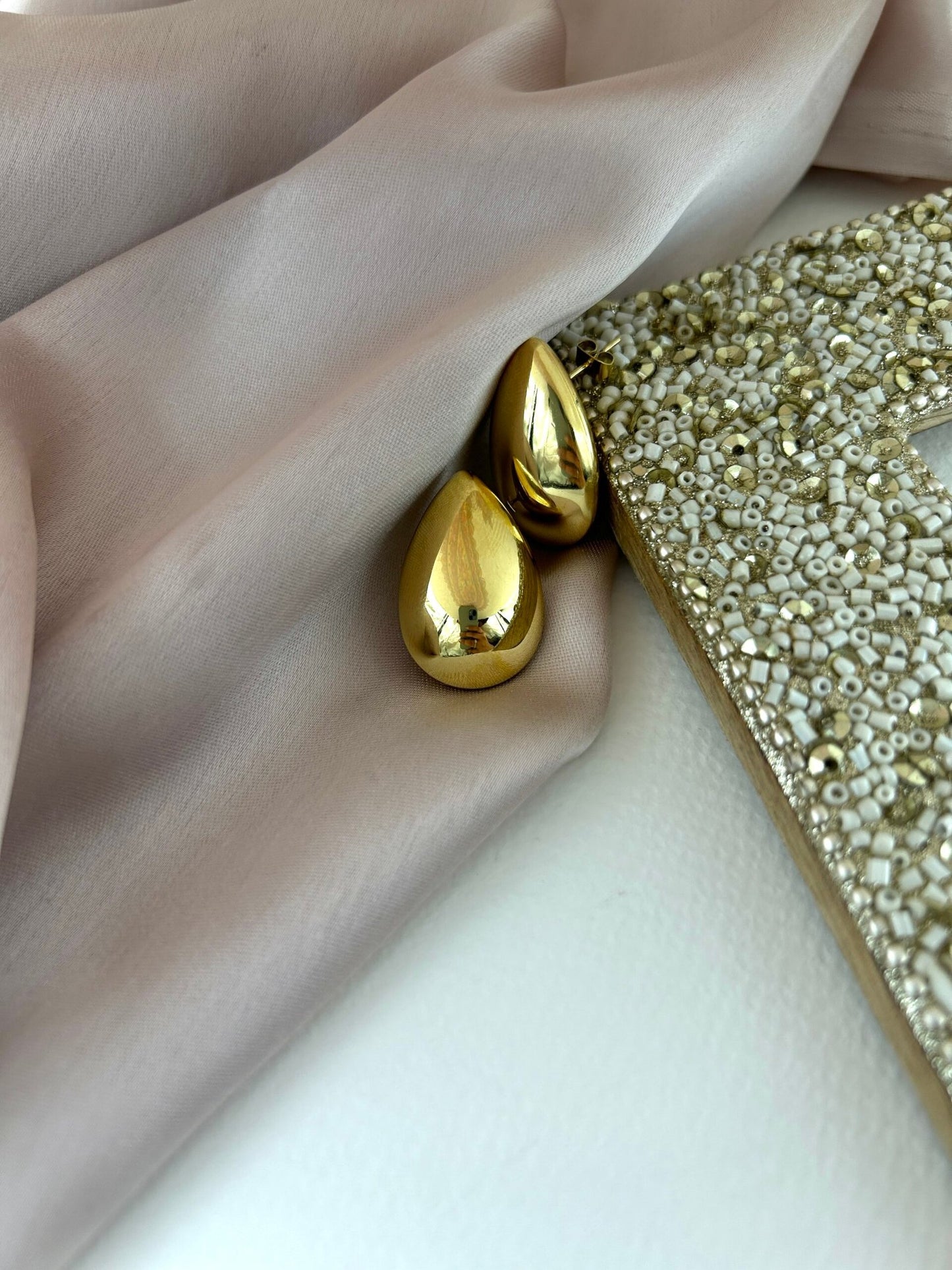 Drops 'Medium' 18K Gold Plated