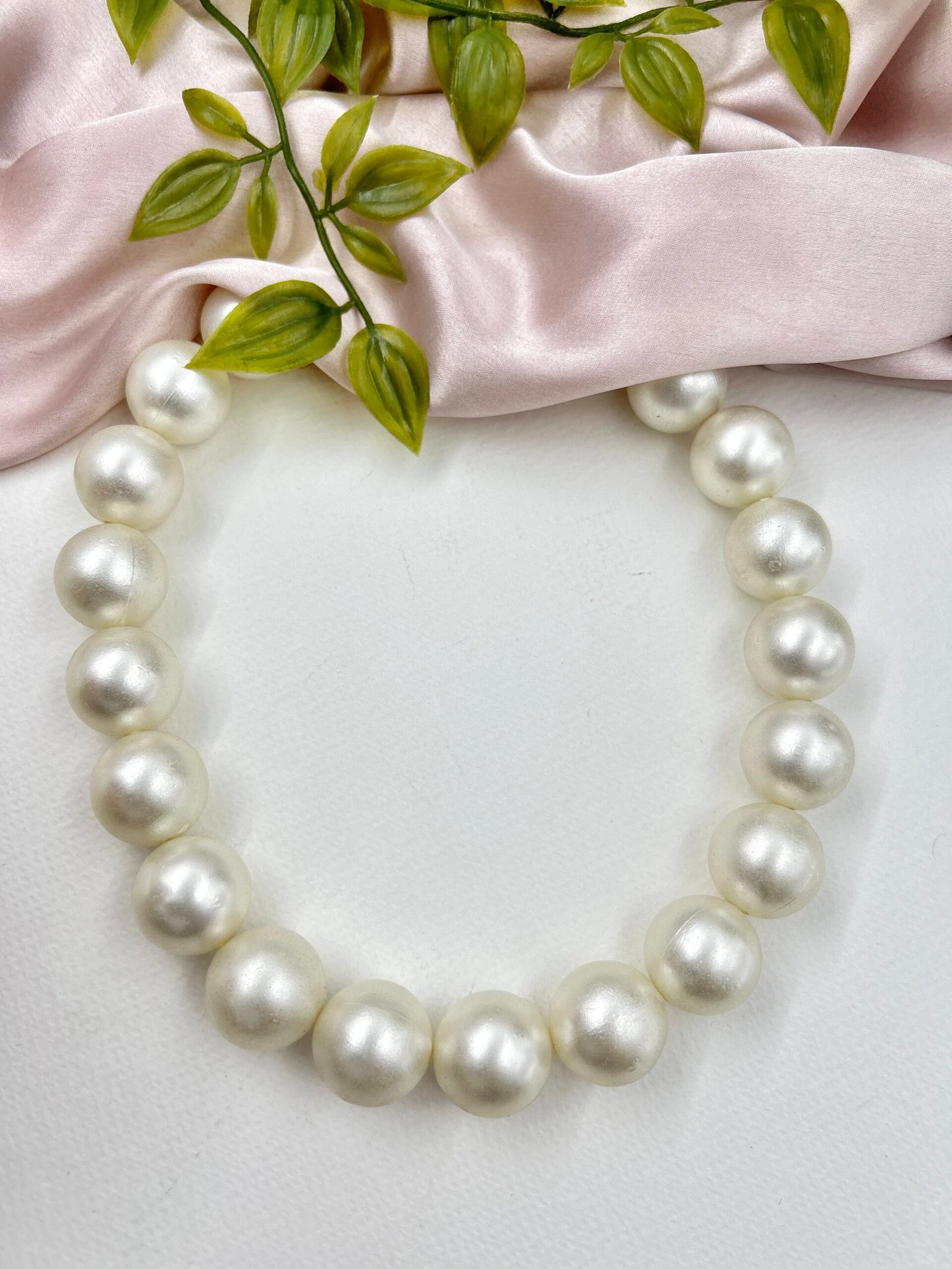 Jocelyn Pearl Neck Piece