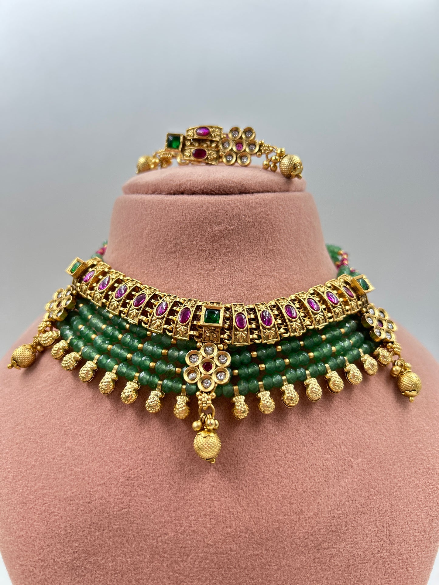 Gautami Gold Necklace : Multi