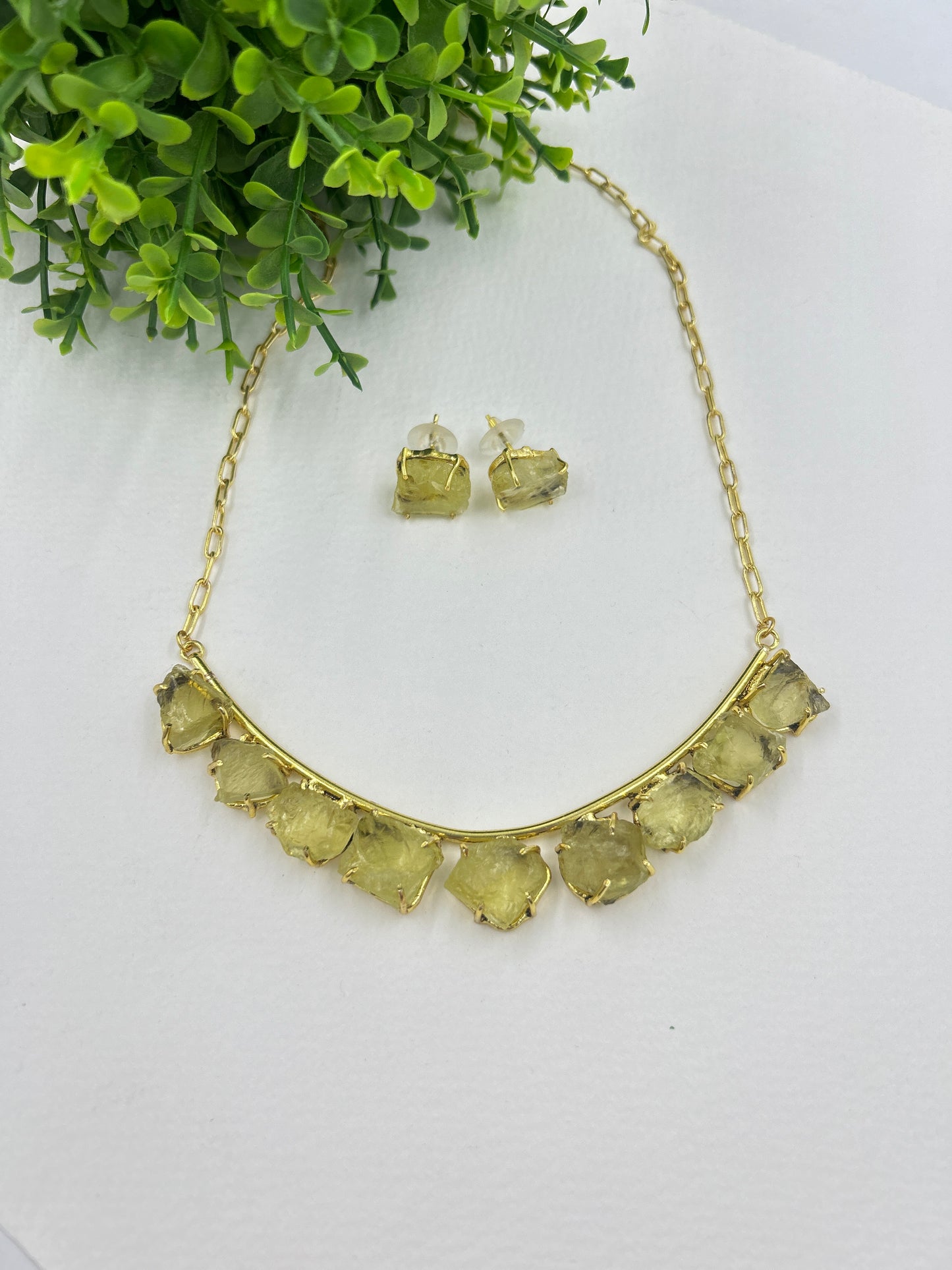 Opal Neck Set : Lemon