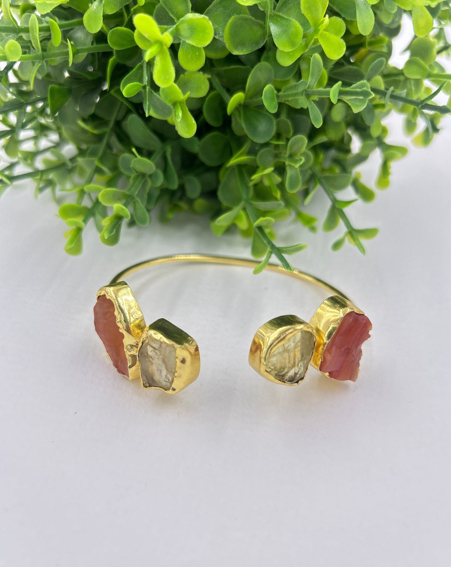 Vaanya Bracelet : Peach