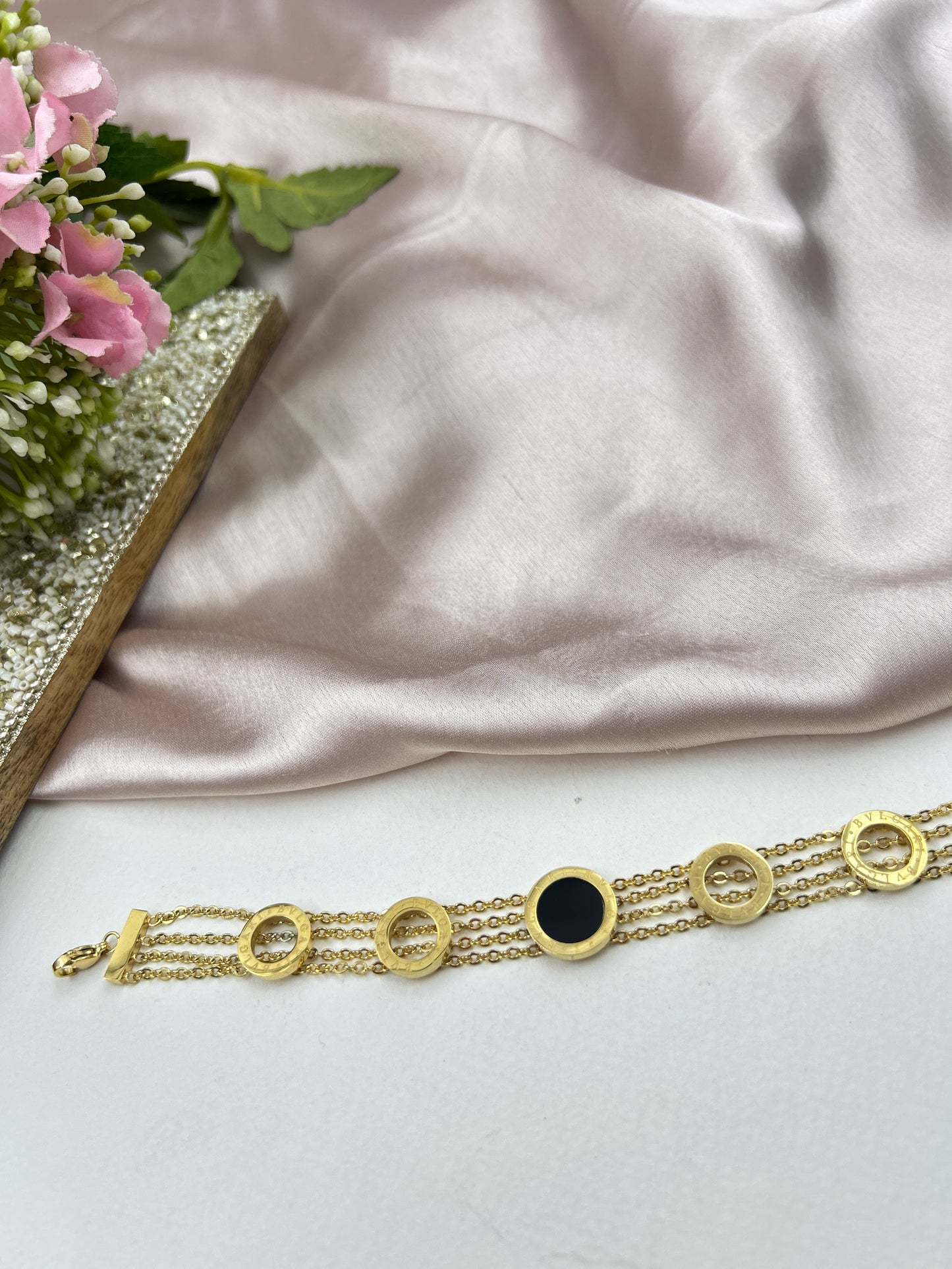Jovian 18K Gold Plated Anti Tarnish Bracelet