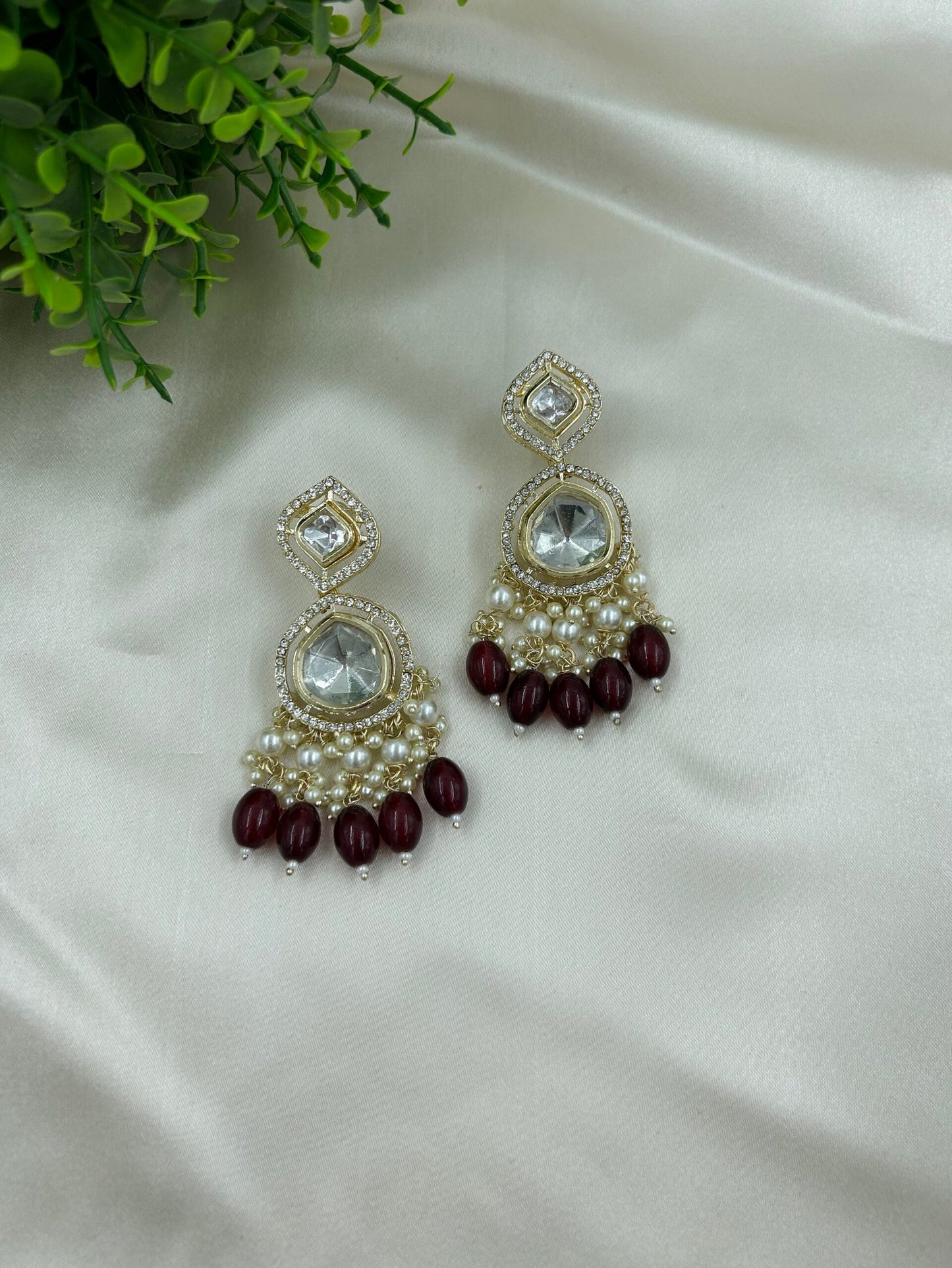 Chaarvi: Earrings - Maroon