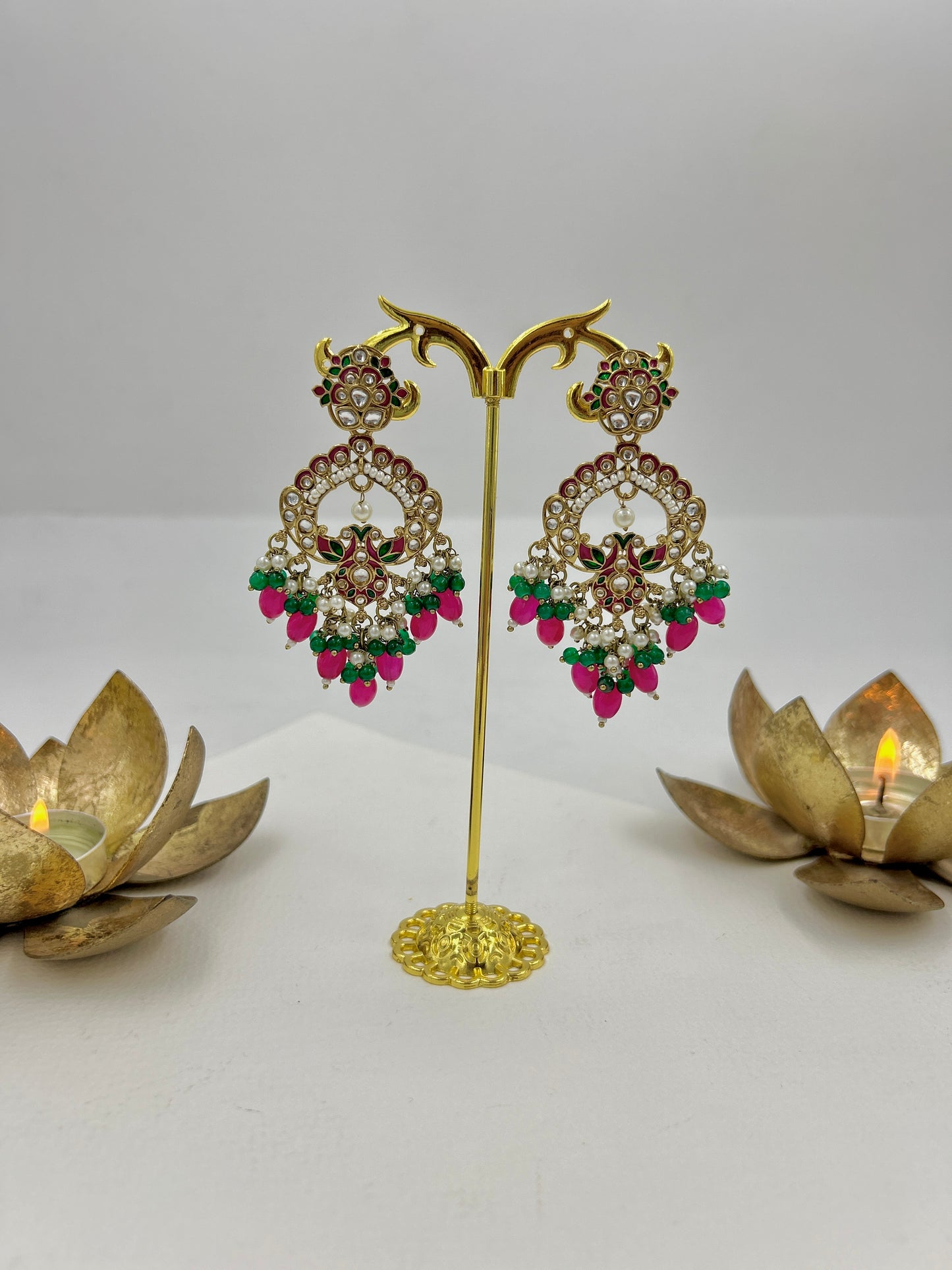 Divyanka Earrings : Rani