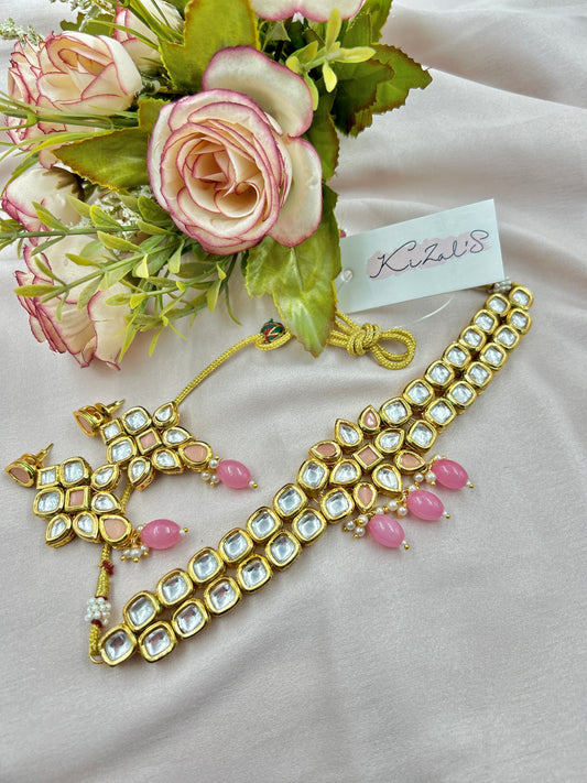 Madhu Kundan Choker Set : Pink