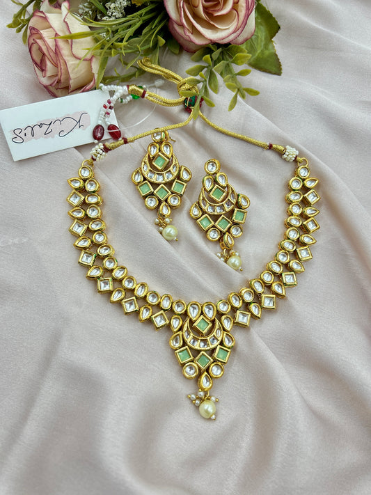 Kavita Kundan Necklace : Mint