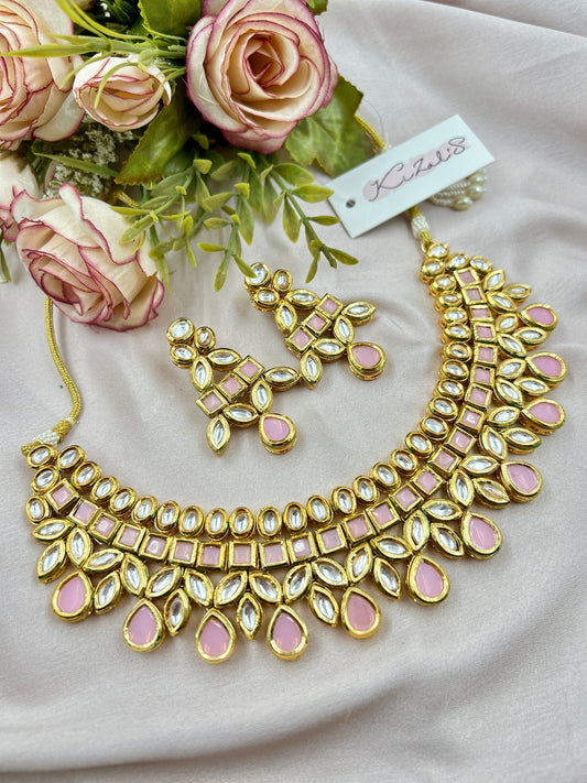 Vidhya Kundan Necklace : Pink