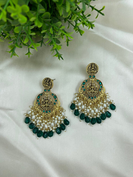 Hunarvi Earrings - Dark Green