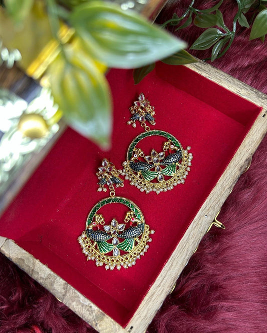 Haniya: Earrings - Green