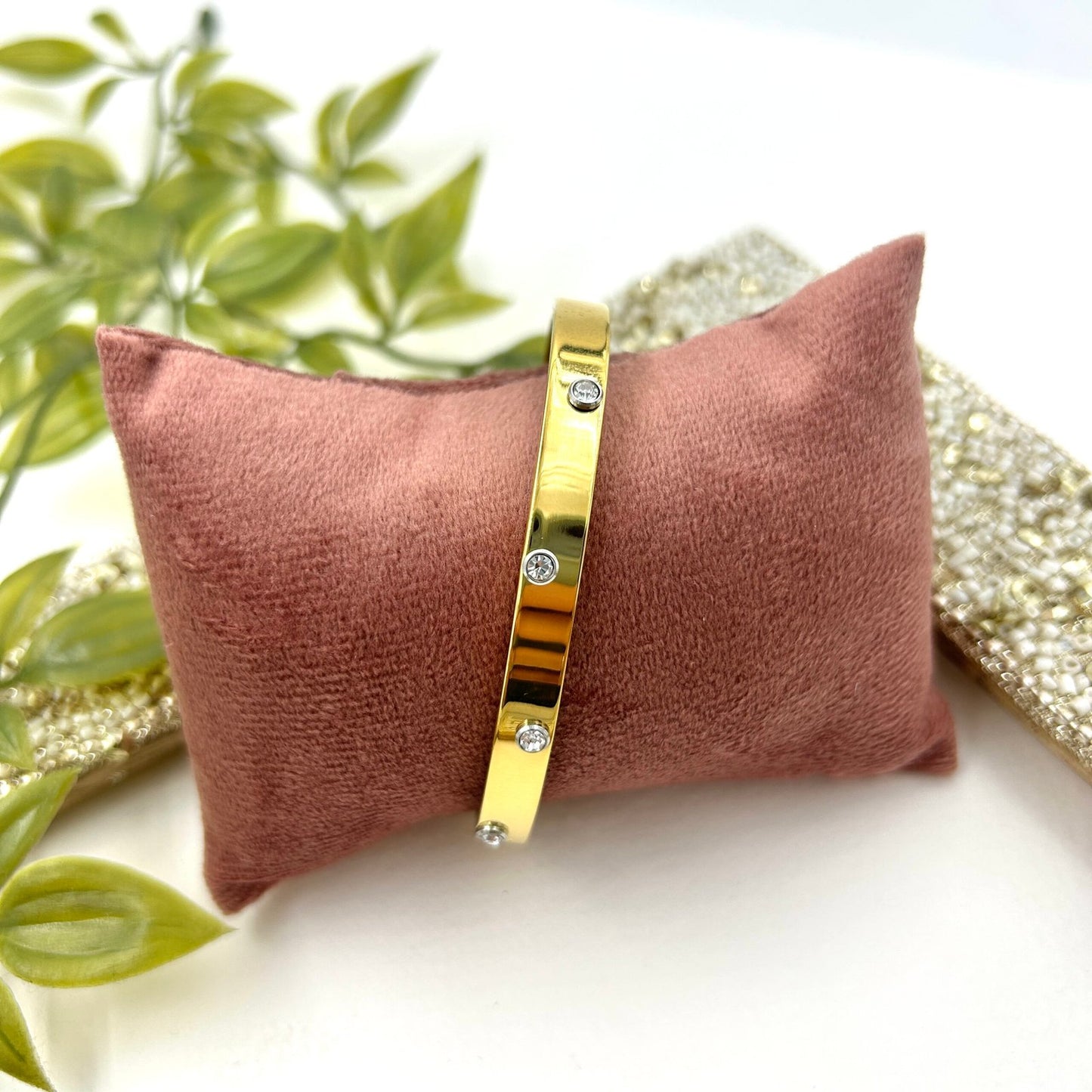 Hunter Gold Bracelet