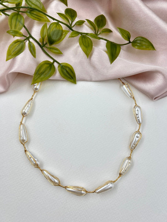 Theo Single Line Neck Piece