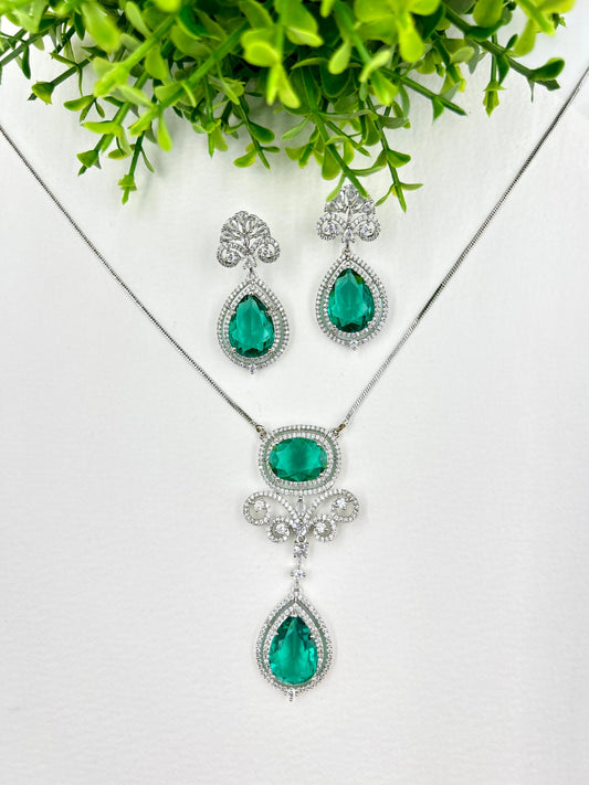 Regina AD Pendant Set - Green