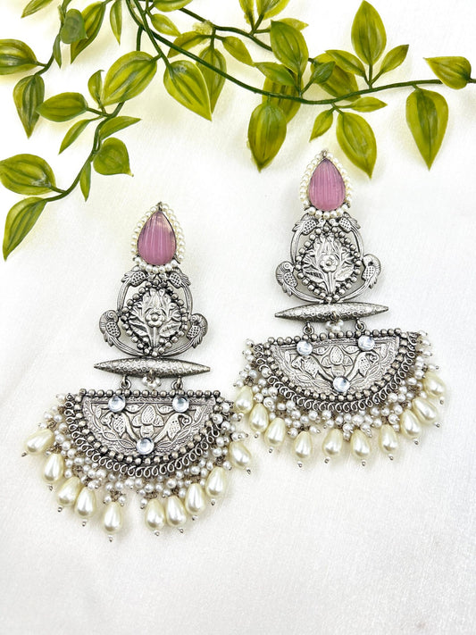 Qudrat Earrings - Baby Pink