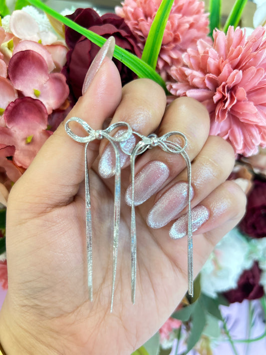 Tia Earrings : Silver