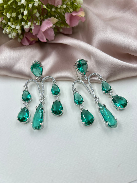 Frozen Earrings : HydroGreen