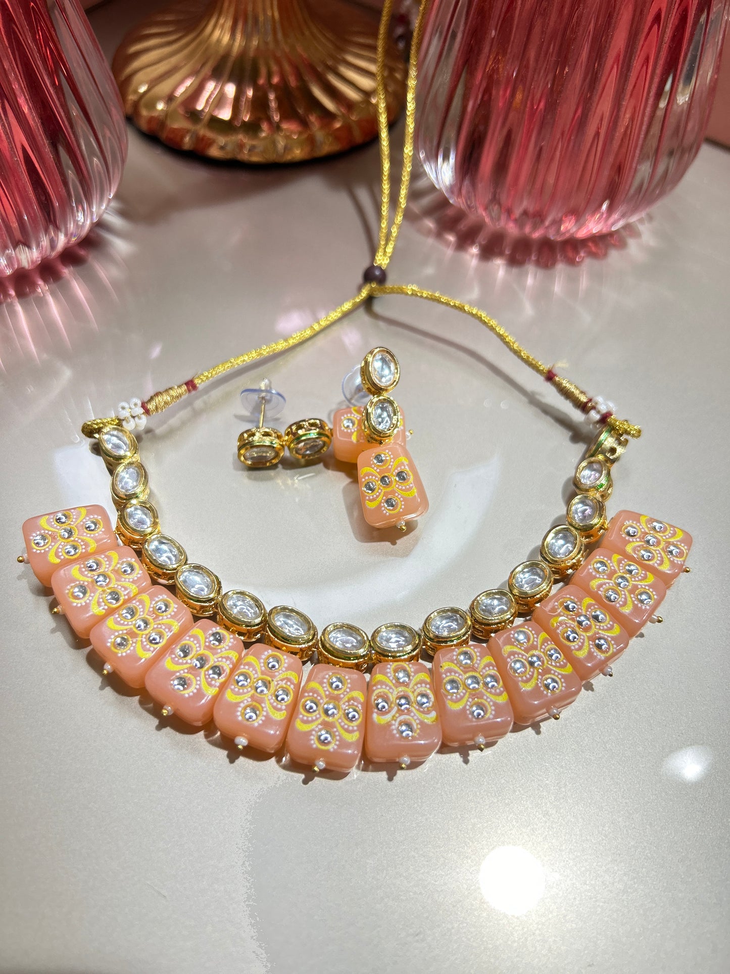 Kritika Neck Set : Peach