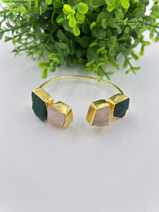 Vaanya Bracelet : Green-Blush