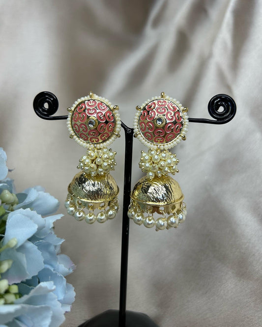 Meet: Jhumki - Pink