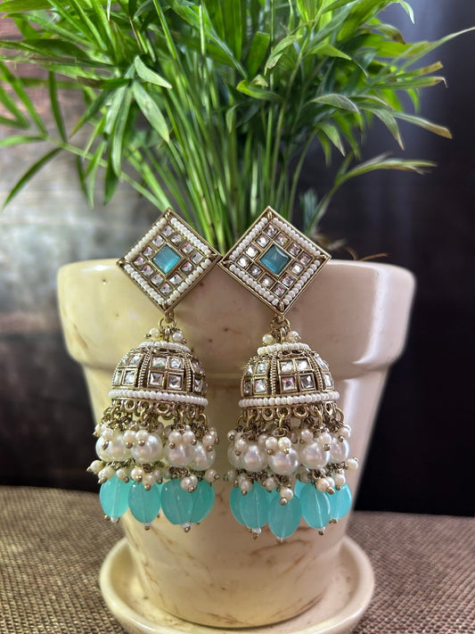 Eneet: Jhumki - Sky