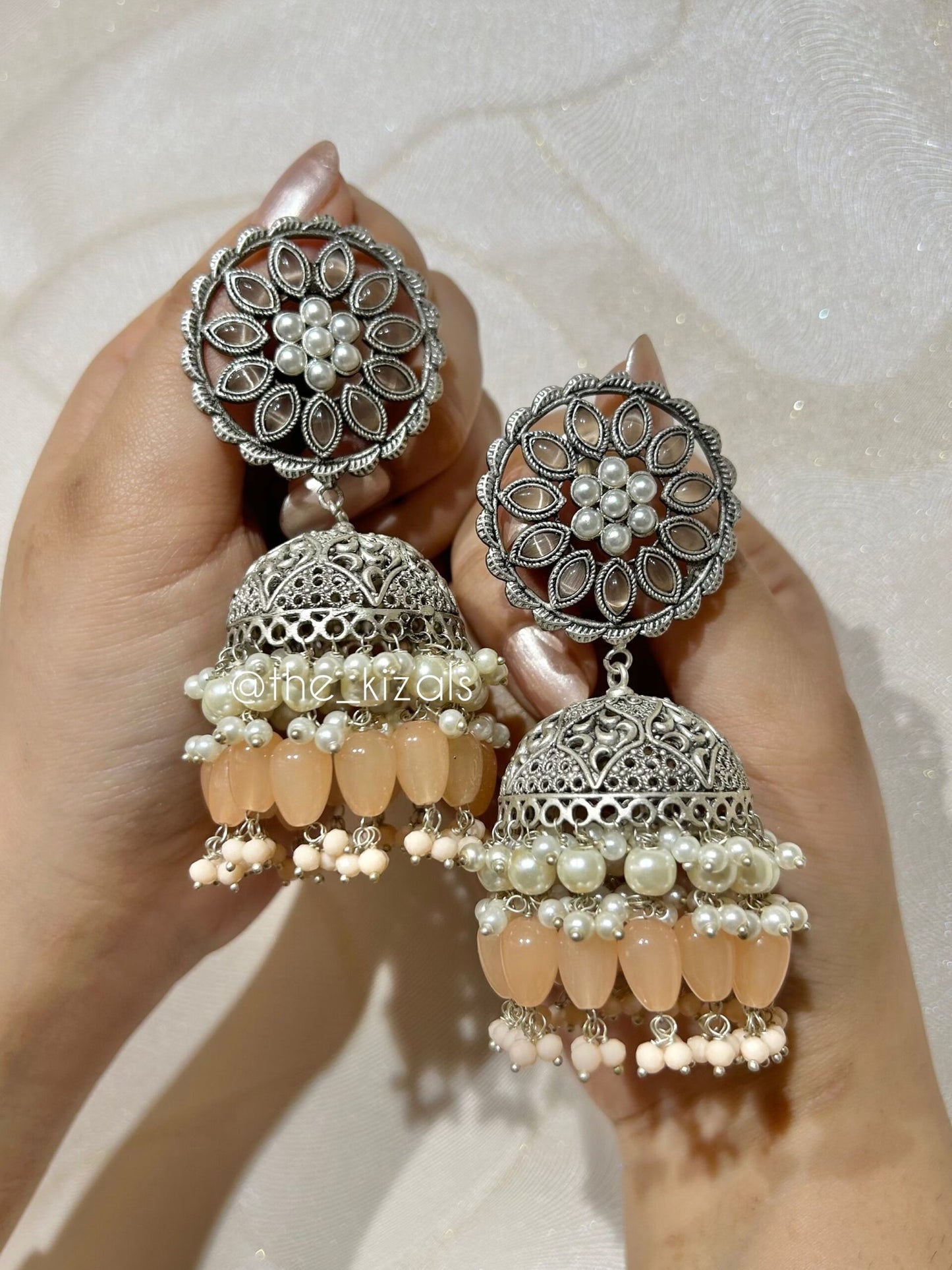 Zehra: Jhumka - Peach