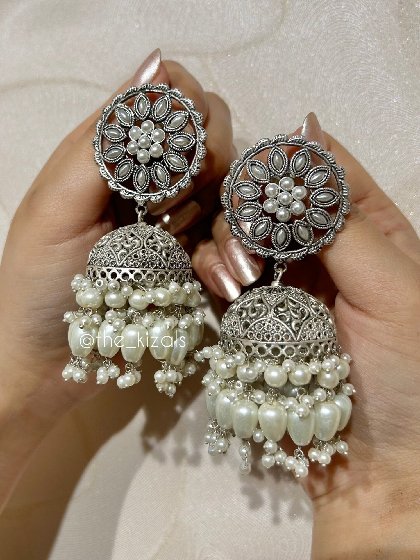 Zehra: Jhumka - Pearl